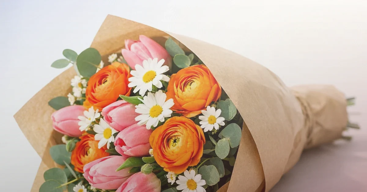 Bastille Day flowers social share image with cornflowers, white garden roses, and red ranunculus, cornflower blue, soft ivory, and warm red tones, and premium Lina Flowers styling