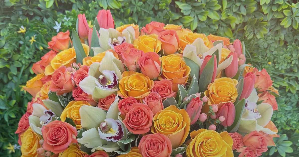 Sweetest Day flowers social share image with blush garden roses, terracotta ranunculus, and cream tulips, deep blush, terracotta, and soft cream tones, and premium Lina Flowers styling