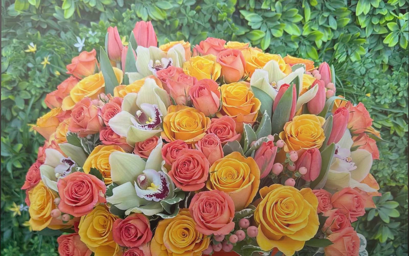Lina Flowers gallery portfolio image with polished arrangement examples and visual floral proof